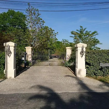 La Longere Bordeaux Bed & Breakfast Cenac